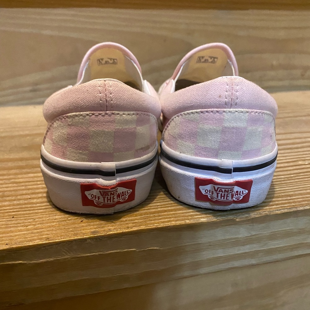Vans- checkered - Picture 2 of 4